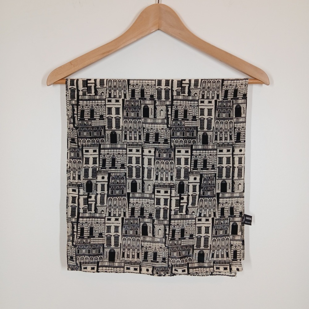 Casca Scarfs Scarf Women Black White 100% Silk Architecture Print Made Italy